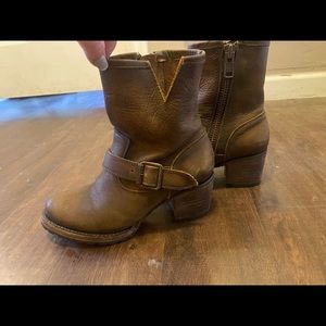 Freebird by Steven Carlito